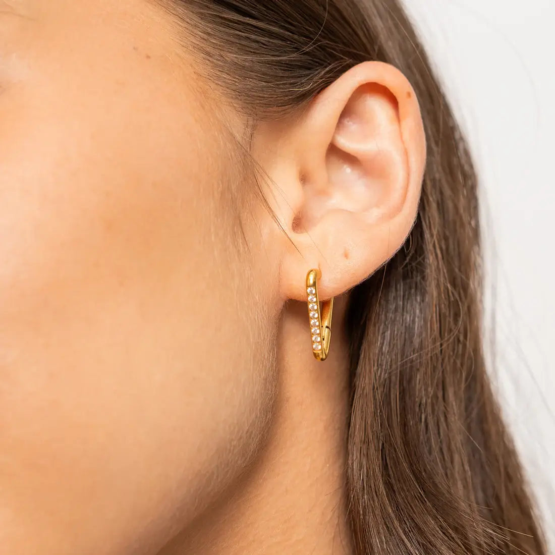 E-102 Triangle Hoops with Diamonds